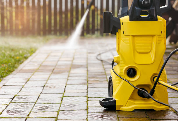 Best Oil Spill Cleanup  in Lawton, MI